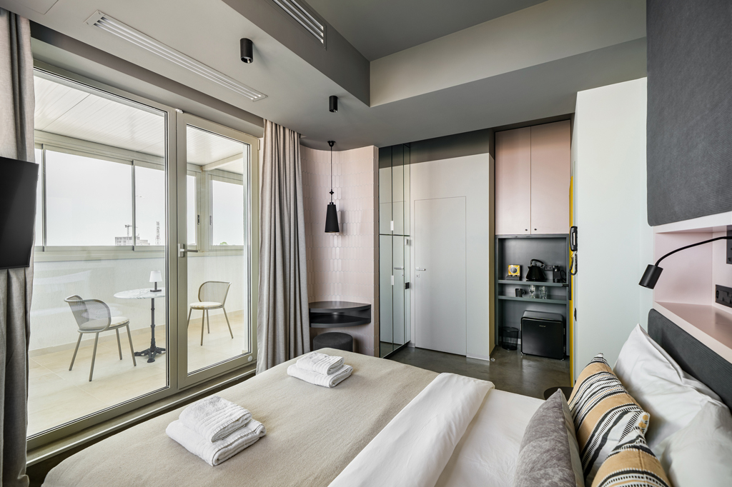 odagescu design tomis marina #703# 1