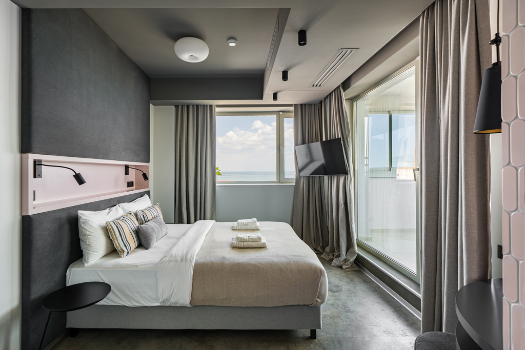 odagescu design tomis marina #703# 3